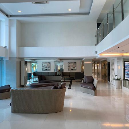 Jazz Residence Макати Экстерьер фото